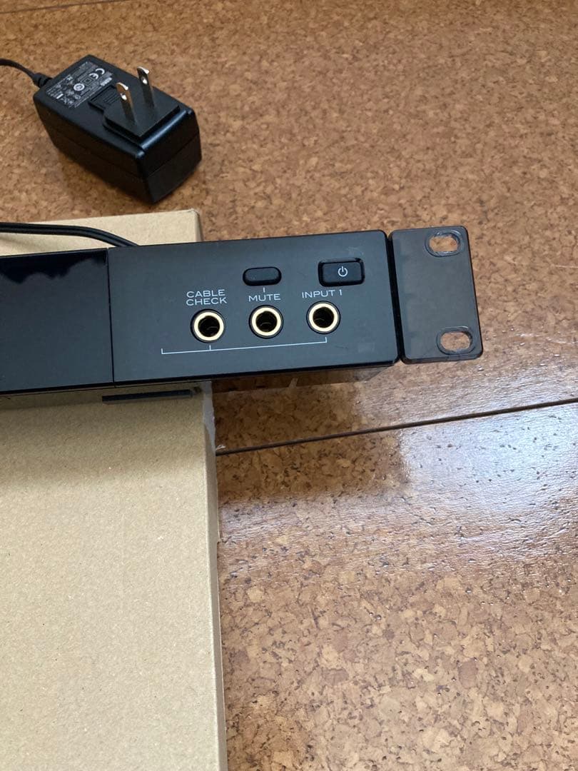 pitchblack Pro PB-05 ラックマウント・チューナー