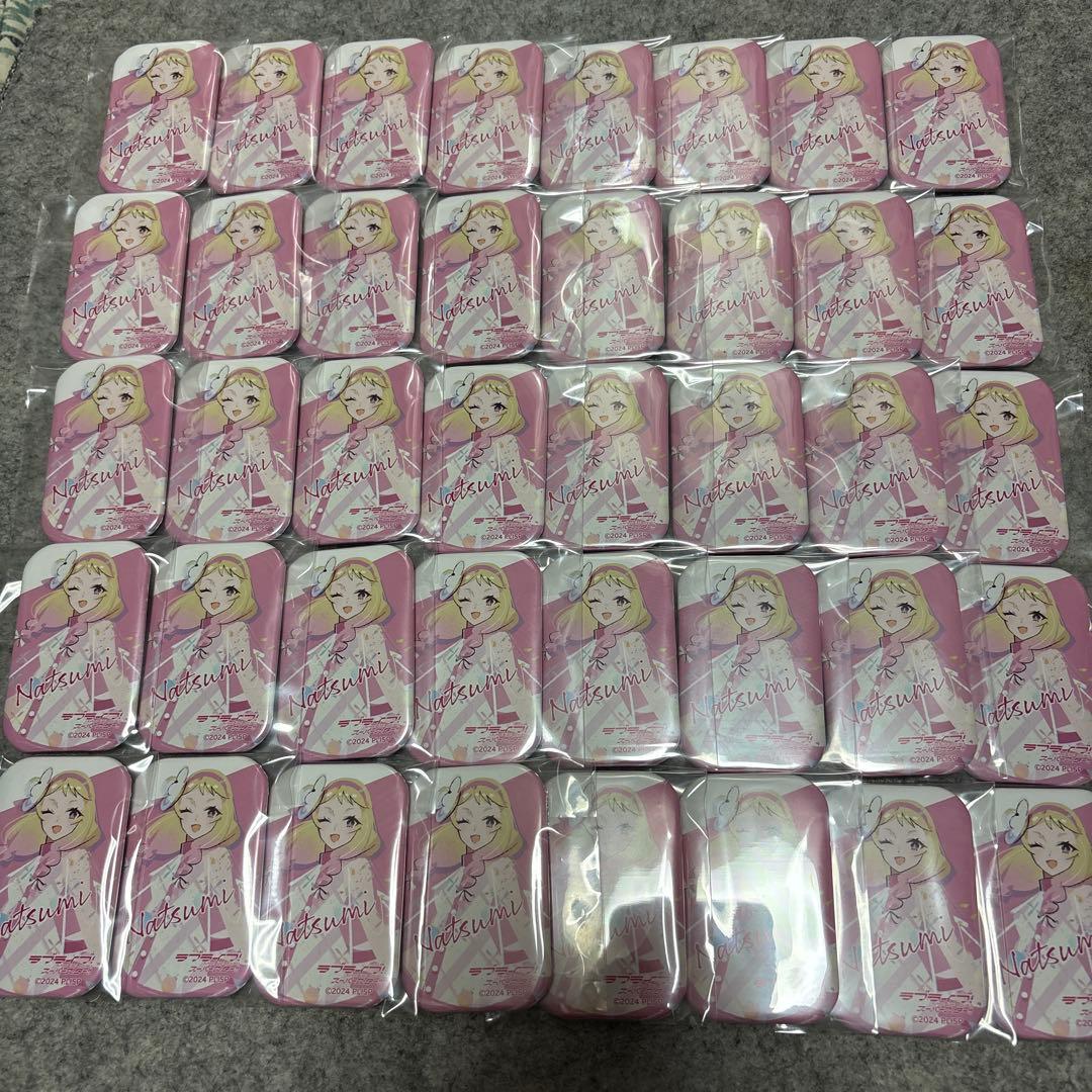 ラブライブ　Liella 牛久　PremiumShop 缶バッジ　夏美　40個
