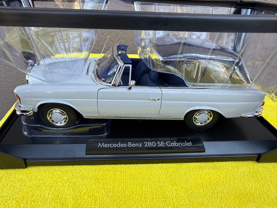 NOREV Mercedes-Benz 280 SE Cobriolet 訳あり