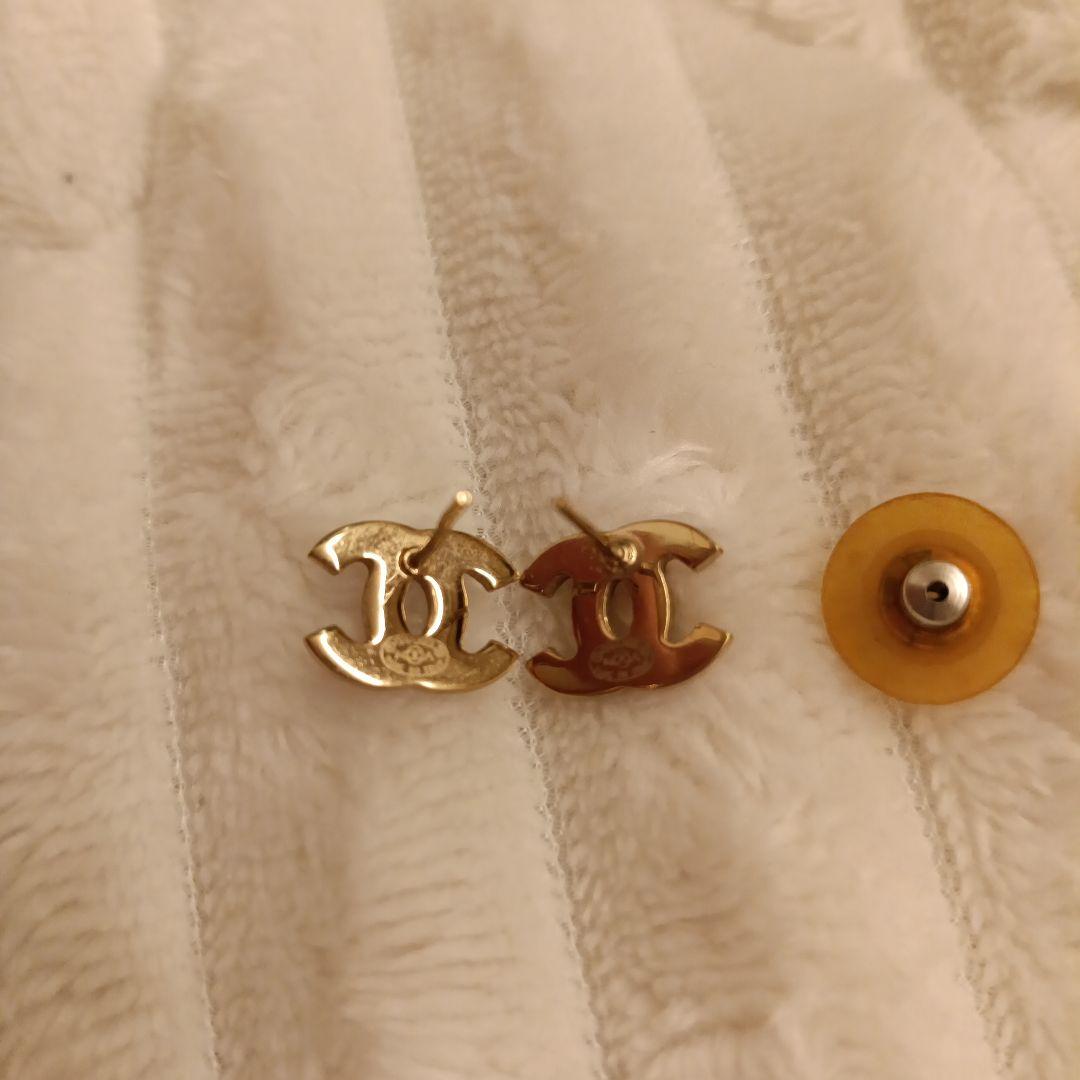 C*e様 シャネル　ピアス　マルチカラーストーン　CHANEL