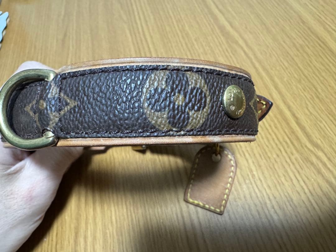 Louis Vuitton 首輪
