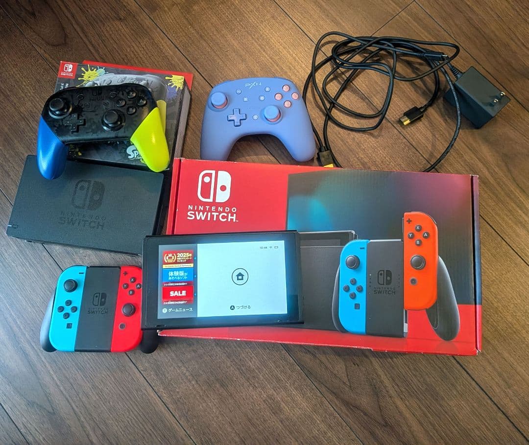 Nintendo Switch 本体とコントローラーセット