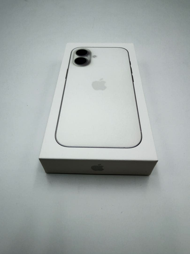 iPhone16 128GB White/ SIMフリー