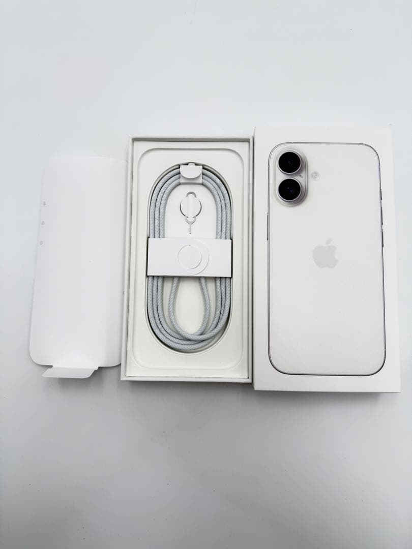iPhone16 128GB White/ SIMフリー