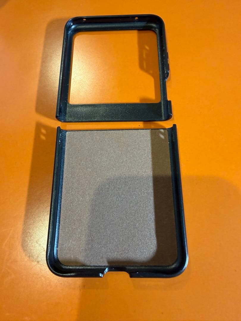 【最終週末値下】motorola razr 50d M-51E ドコモ 国内版