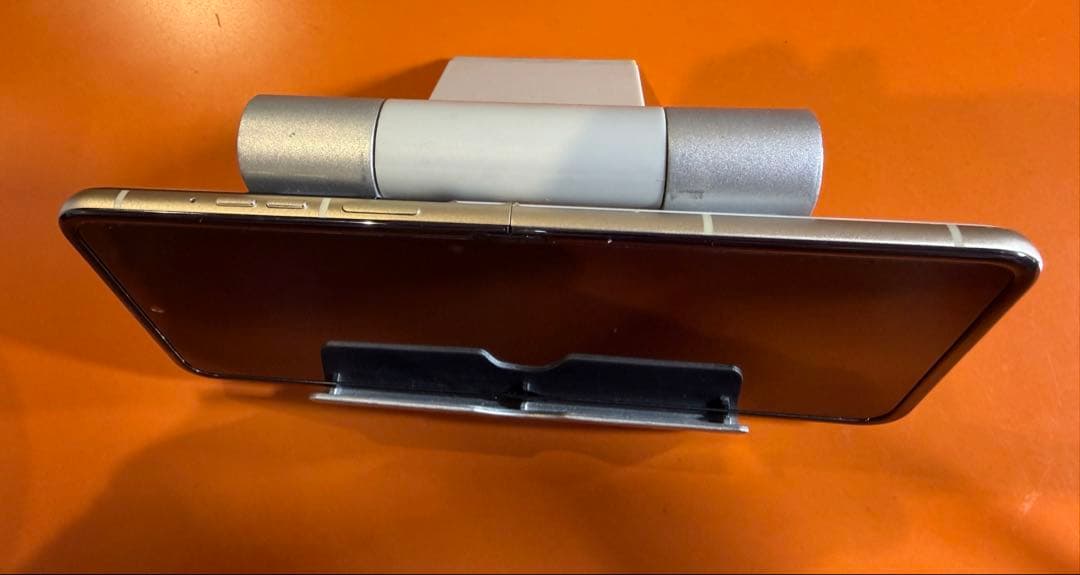 【最終週末値下】motorola razr 50d M-51E ドコモ 国内版