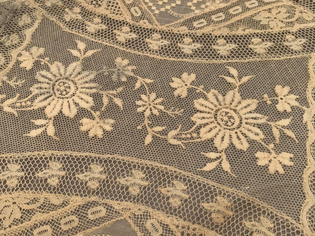 訳あり　フランスアンティーク　トレー　レース　ブロカント