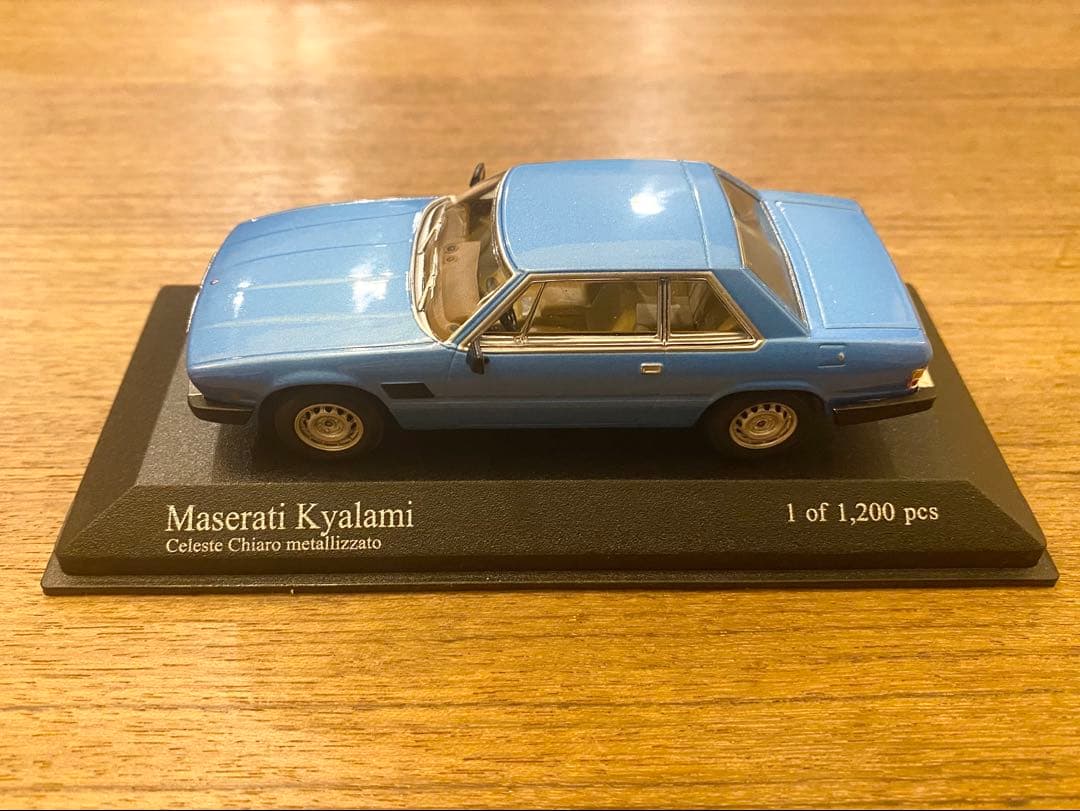 中古品 希少 1/43ミニチャンプス マゼラティ クアトロポルテ&キャラミ 2台