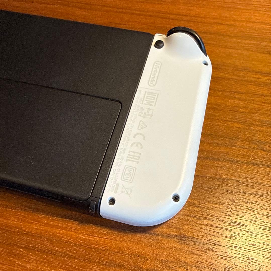 Nintendo Switch 有機ELモデル本体 ホワイト