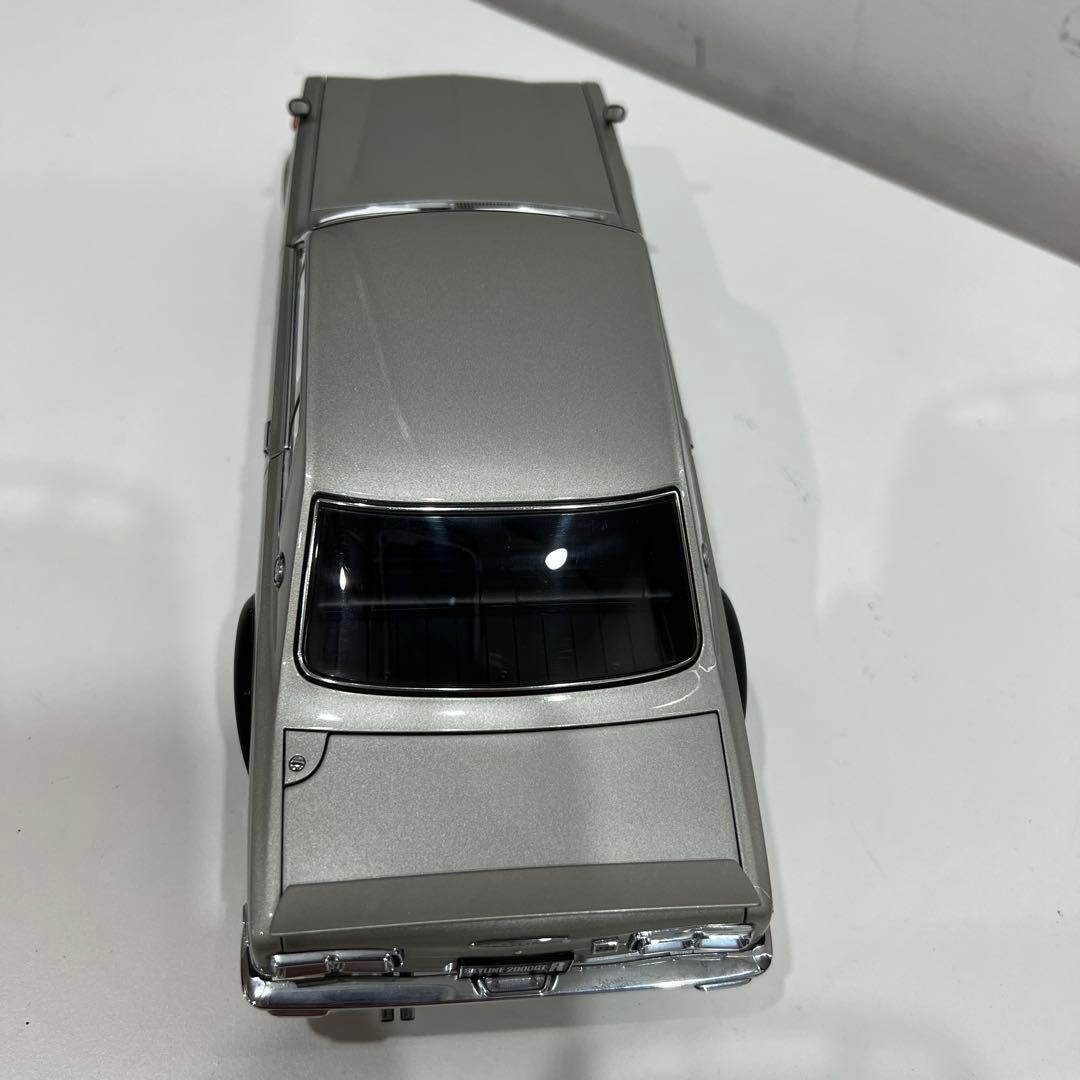 AUTOart 日産1/18 スカイライン2000 GT-R ハコスカ