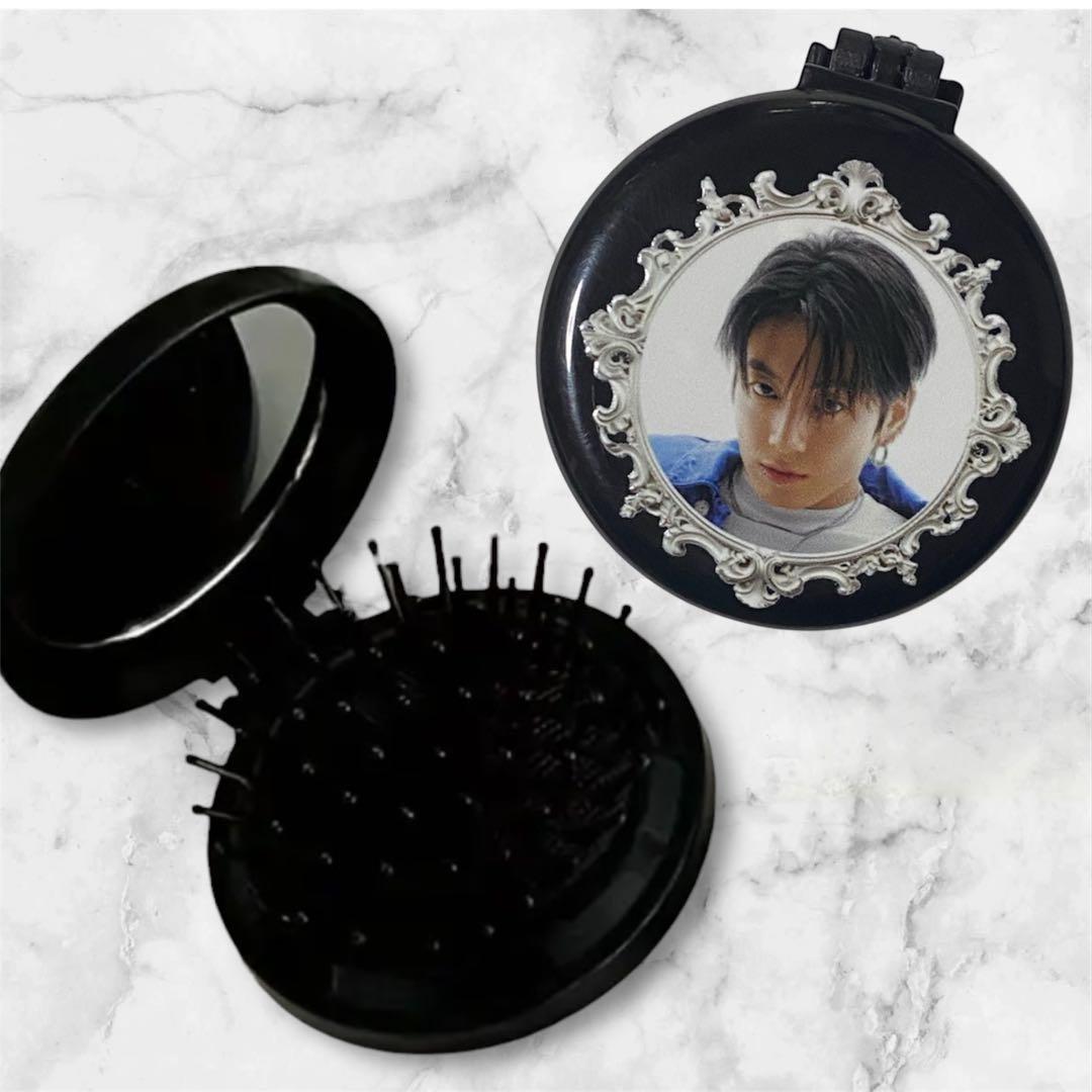 ぐく丸吉様 リクエスト BTS Jungkook メイクブラシ スタンド グク