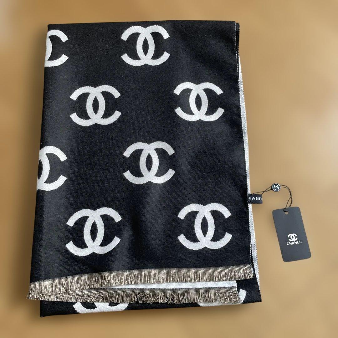 CHANEL ロゴマフラー ブラック/ホワイト ノベルティ品