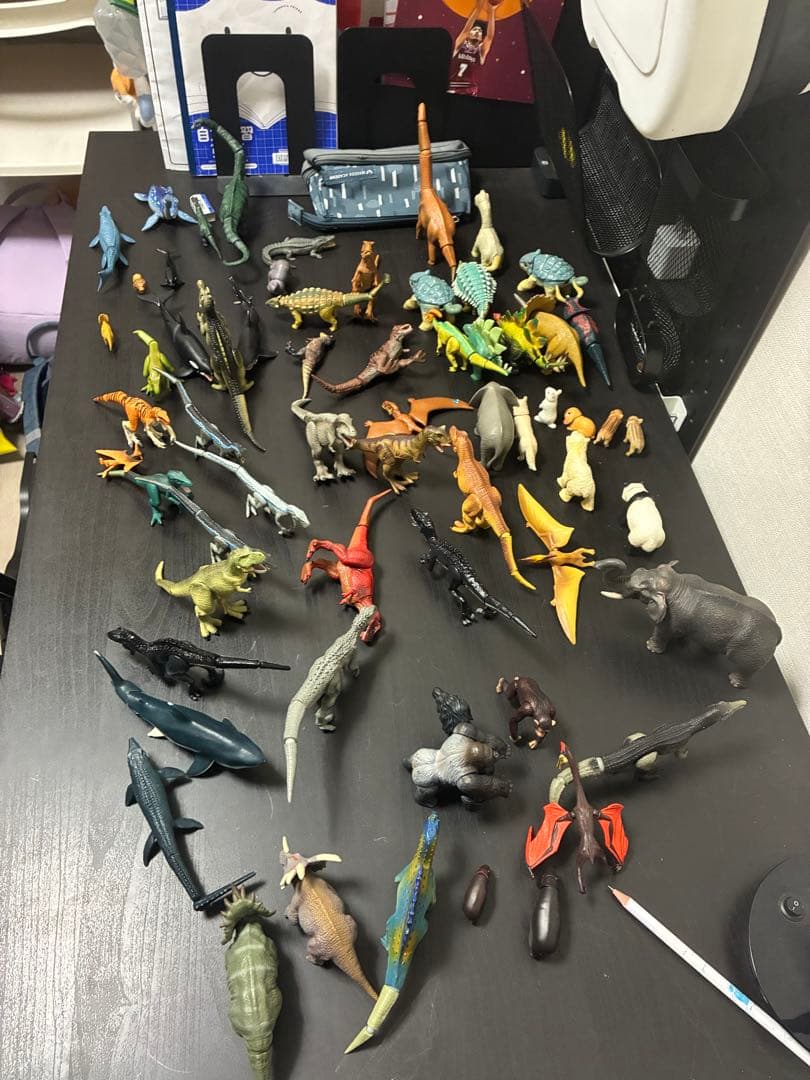恐竜と動物フィギュアセット