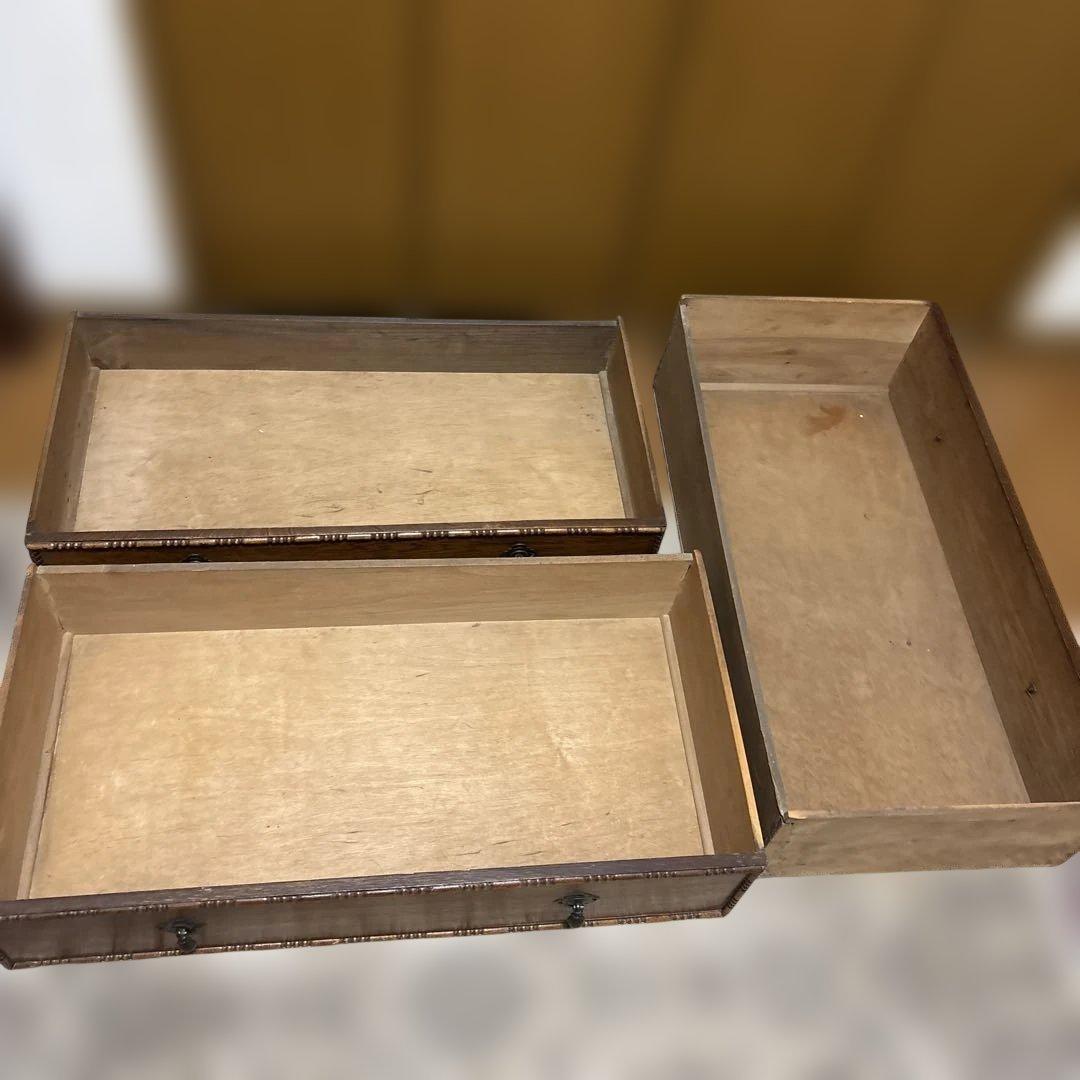 イギリス　ヴィンテージ　オーク材 3段チェスト