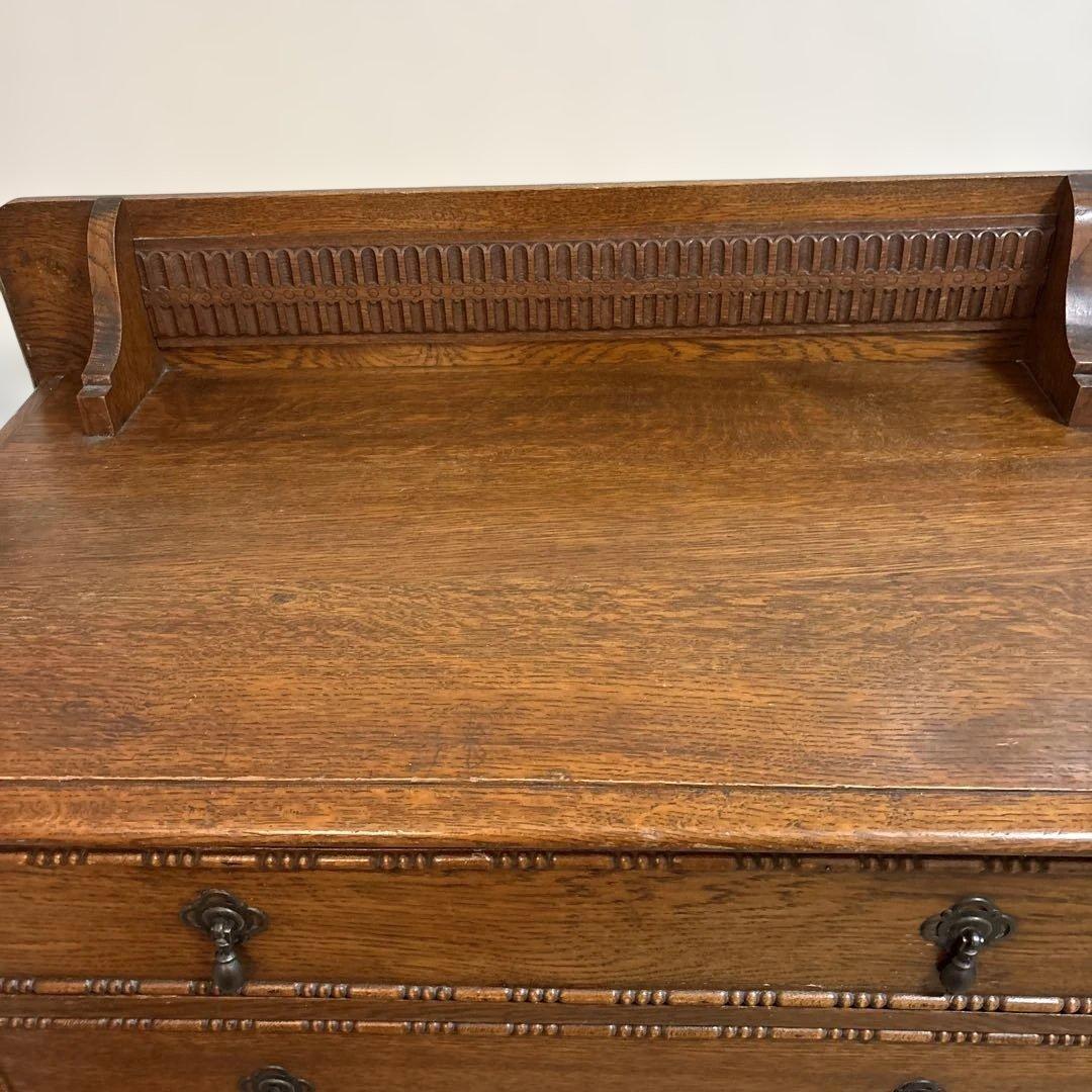 イギリス　ヴィンテージ　オーク材 3段チェスト