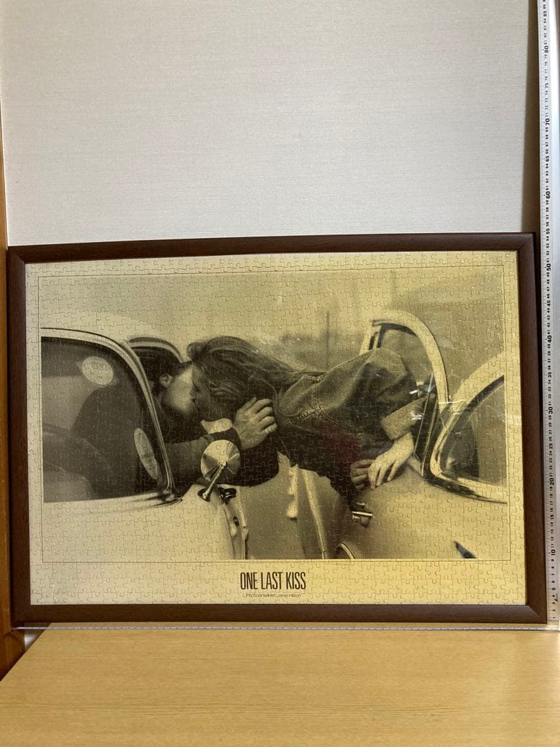 千P⑧ワンラストキス　ジグソーパズル55×76㎝写真Jane Hiltonセピア