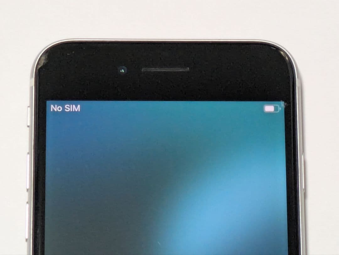 Apple iPhone SE 第2世代 White 128GB