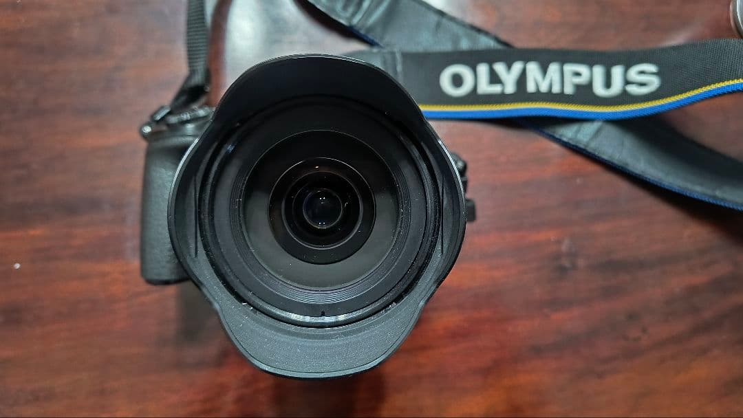 OLYMPUS OM-D E-M1 12-40mm F2.8 レンズキット