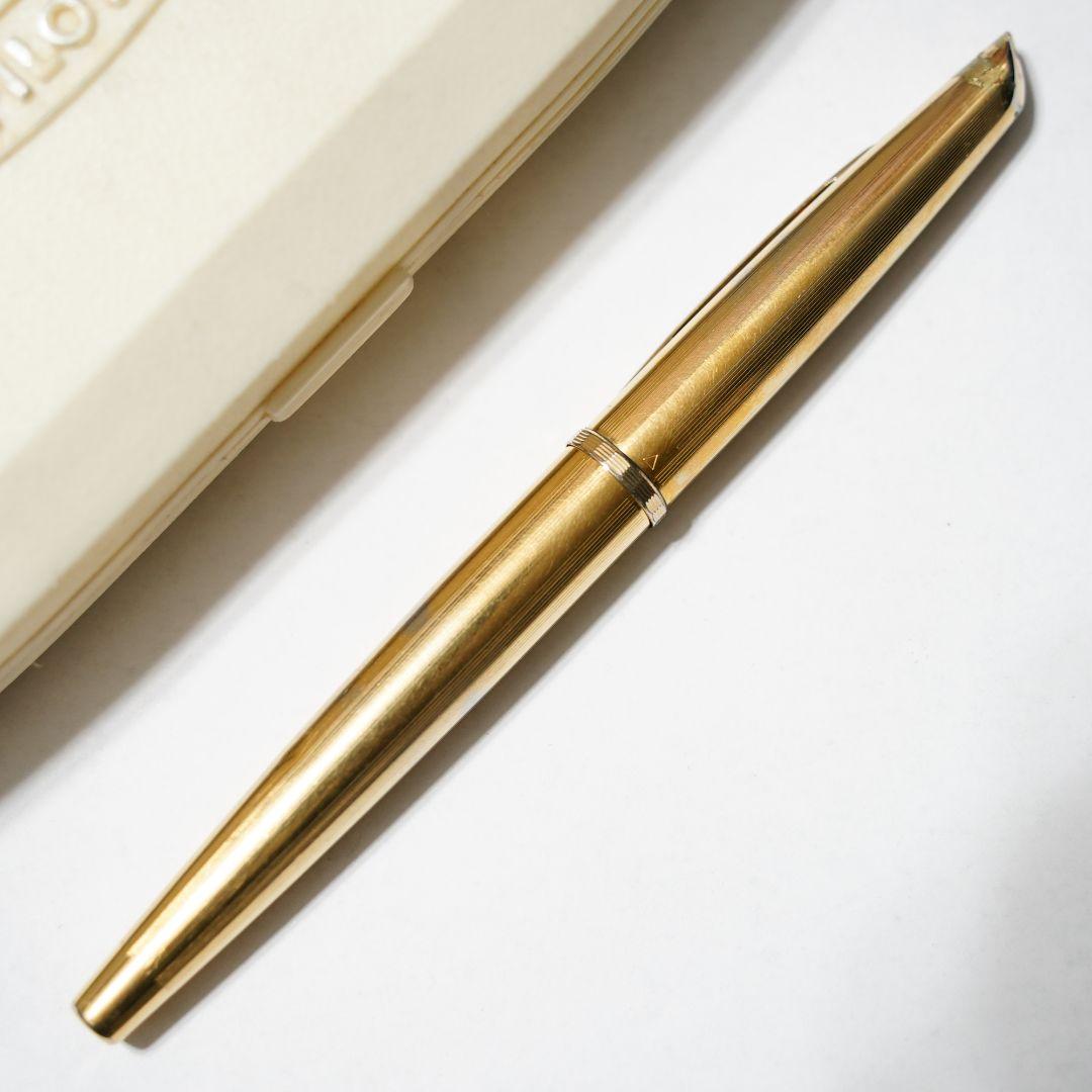 Pilot　C-1000GW　キャップレス　万年筆　廃盤　パイロット　金張り