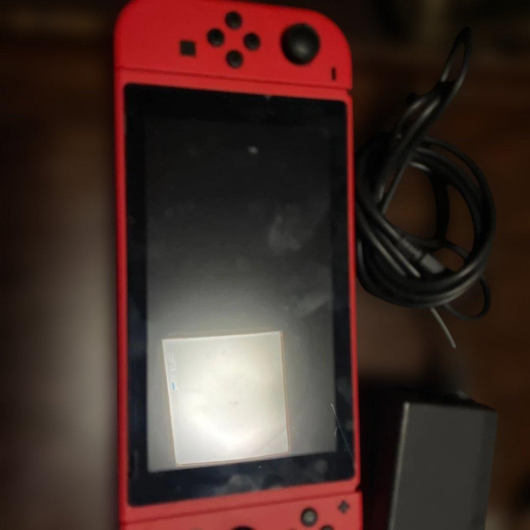 Nintendo Switch 本体 レッド　sdカード入り