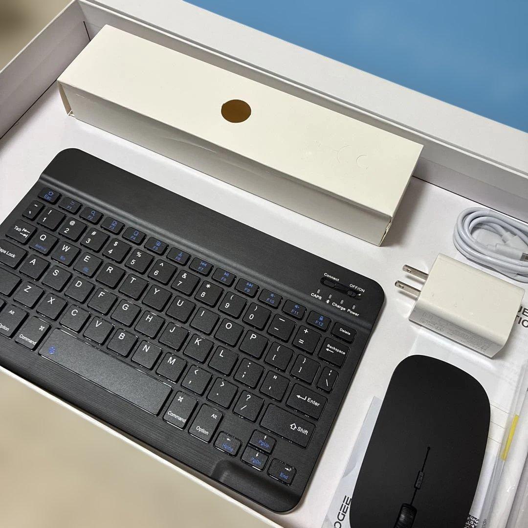 DOOGEE Tab E3 Max VIP Edition 本体