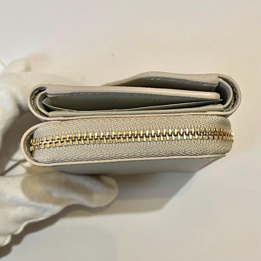 新品未使用✨agnes b. 折り財布 三つ折り ロゴ金具 レザー ベージュ