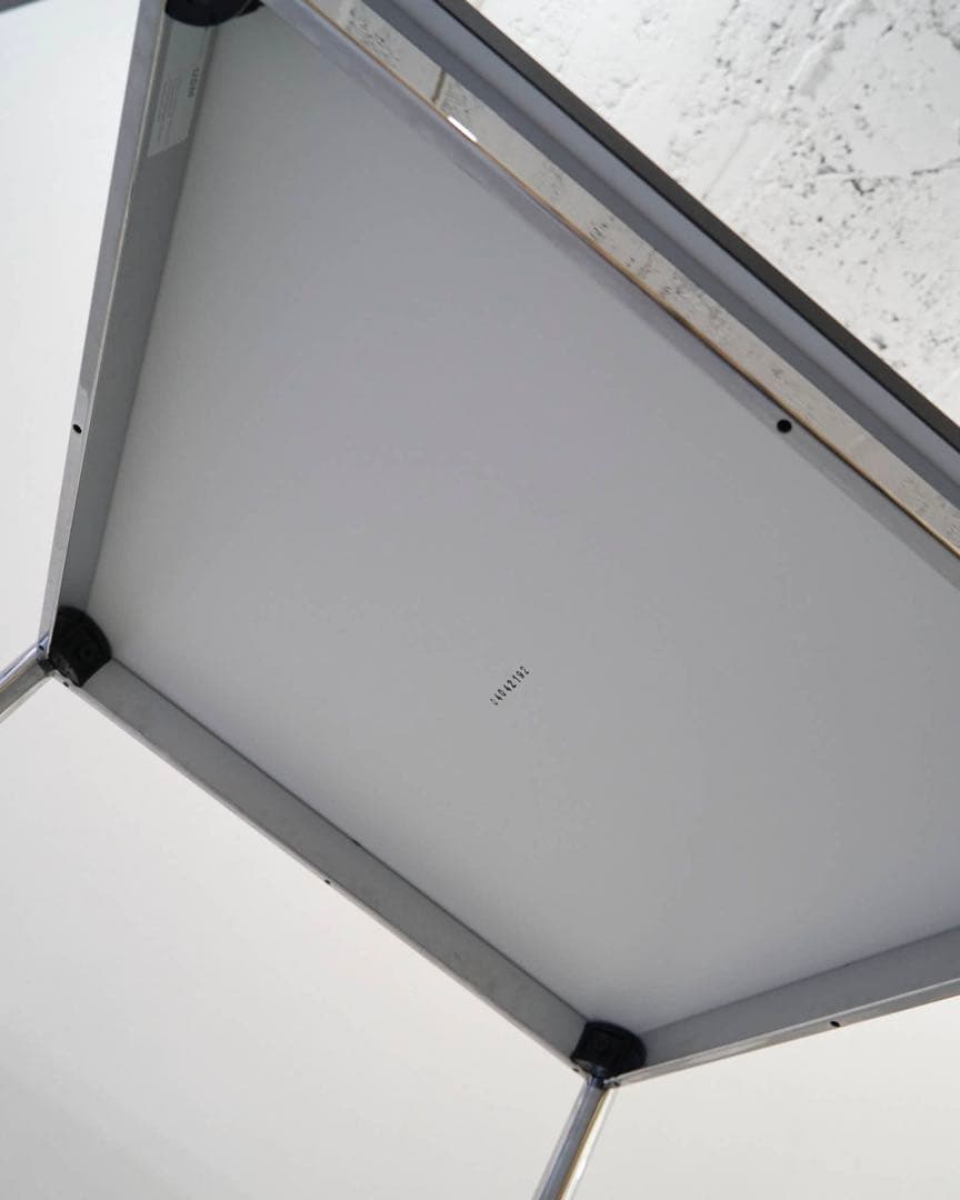 USM Haller テーブル　正方形