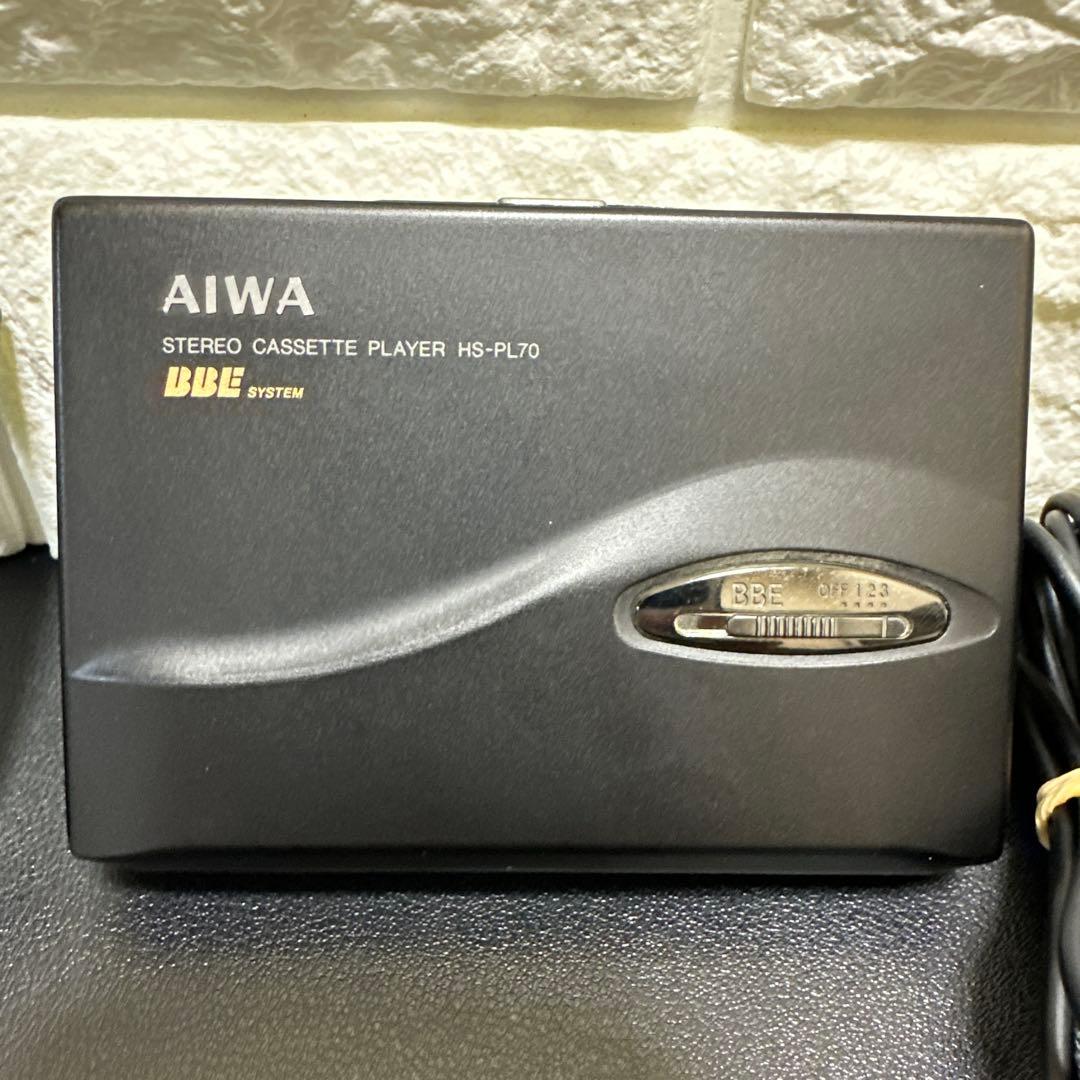 アイワAIWA HS-PL70ポータブルカセットプレーヤー通電確認済　ジャンク品