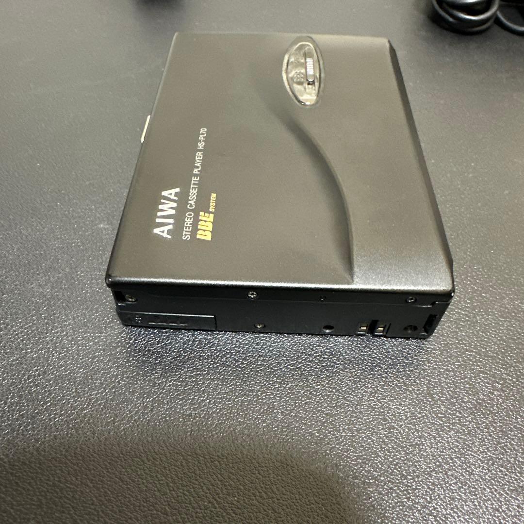 アイワAIWA HS-PL70ポータブルカセットプレーヤー通電確認済　ジャンク品