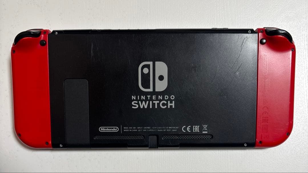 Nintendo Switch本体 スーパーマリオオデッセイモデル