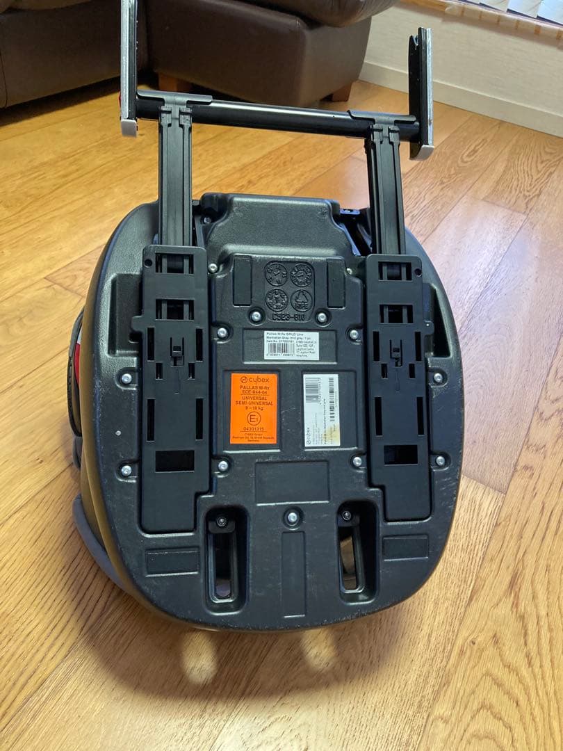 Cybex チャイルドシート グレー isofix