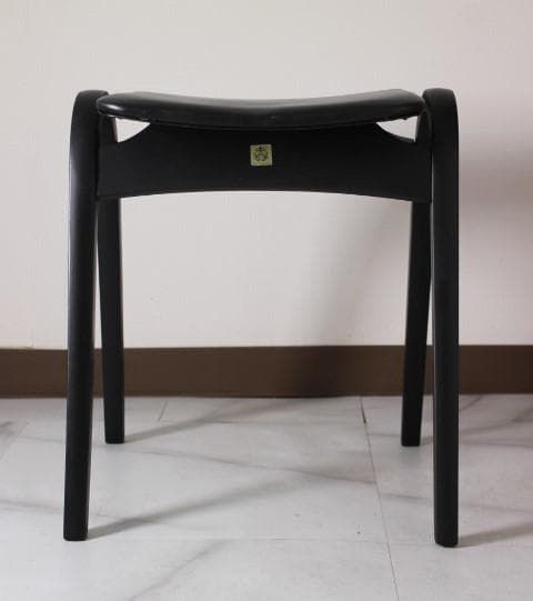 美品 秋田木工 スタッキング スツール チェア 椅子 曲木 マッドブラック