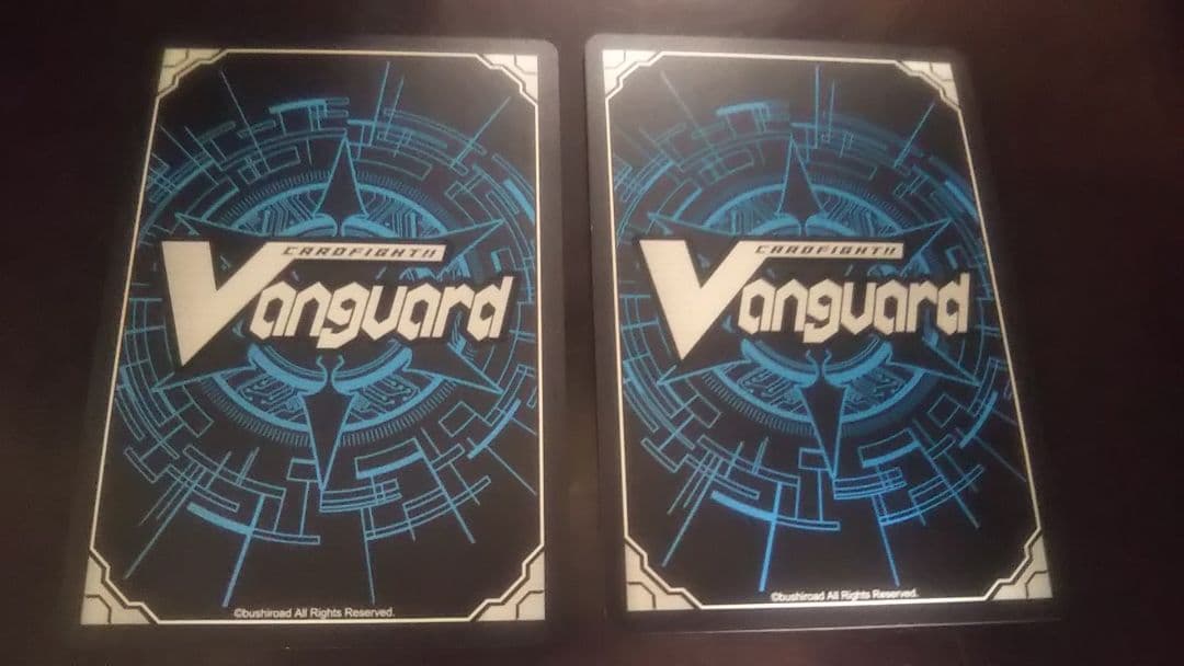 ヴァンガード 銀の茨の竜使いルキエ sp ４枚 +オマケ