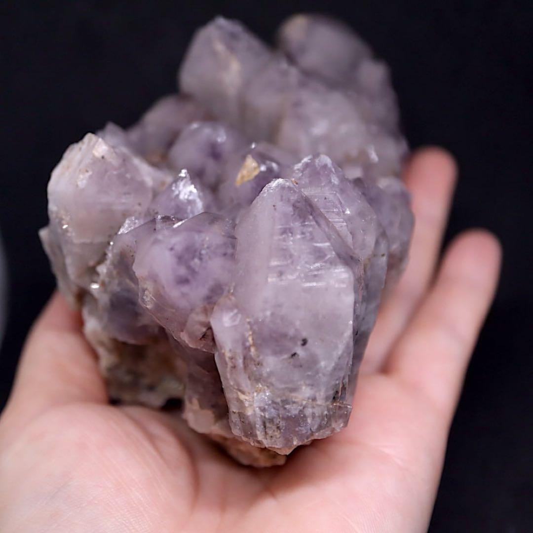 大きい！ユニーク！アメジスト 紫水晶 701.4g AMT291 鉱物原石天然石