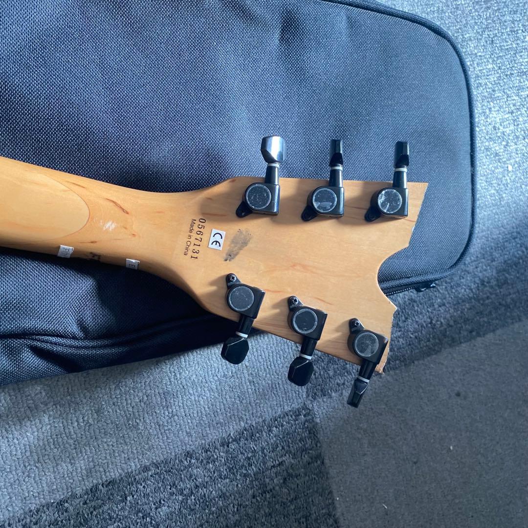 DEENGUITARS マイケルシェンカーモデルフライングV 専用ケース付改造品