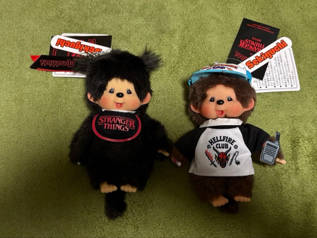 モンチッチ✖️ストレンジャーシングス キーチェーン　2体セット　新品　正規品