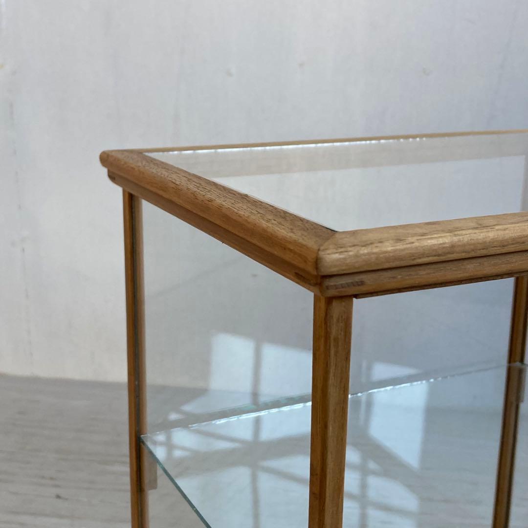 古い木製 小振り ガラスケース 2段 卓上ショーケース 扉なし