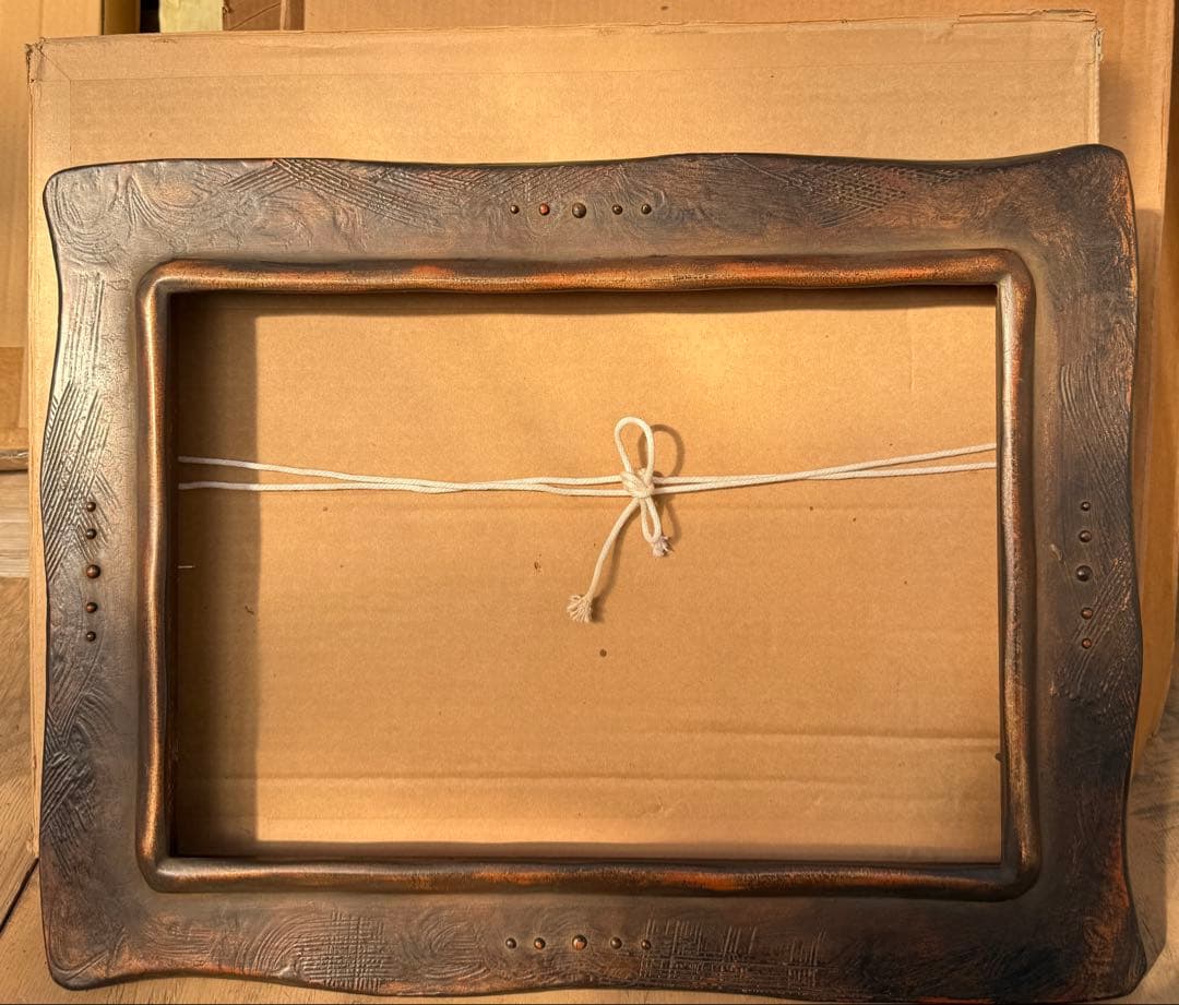 アンティーク調装飾的な木製額縁 ブラウン系　倉庫① 1/27 P6サイズ？