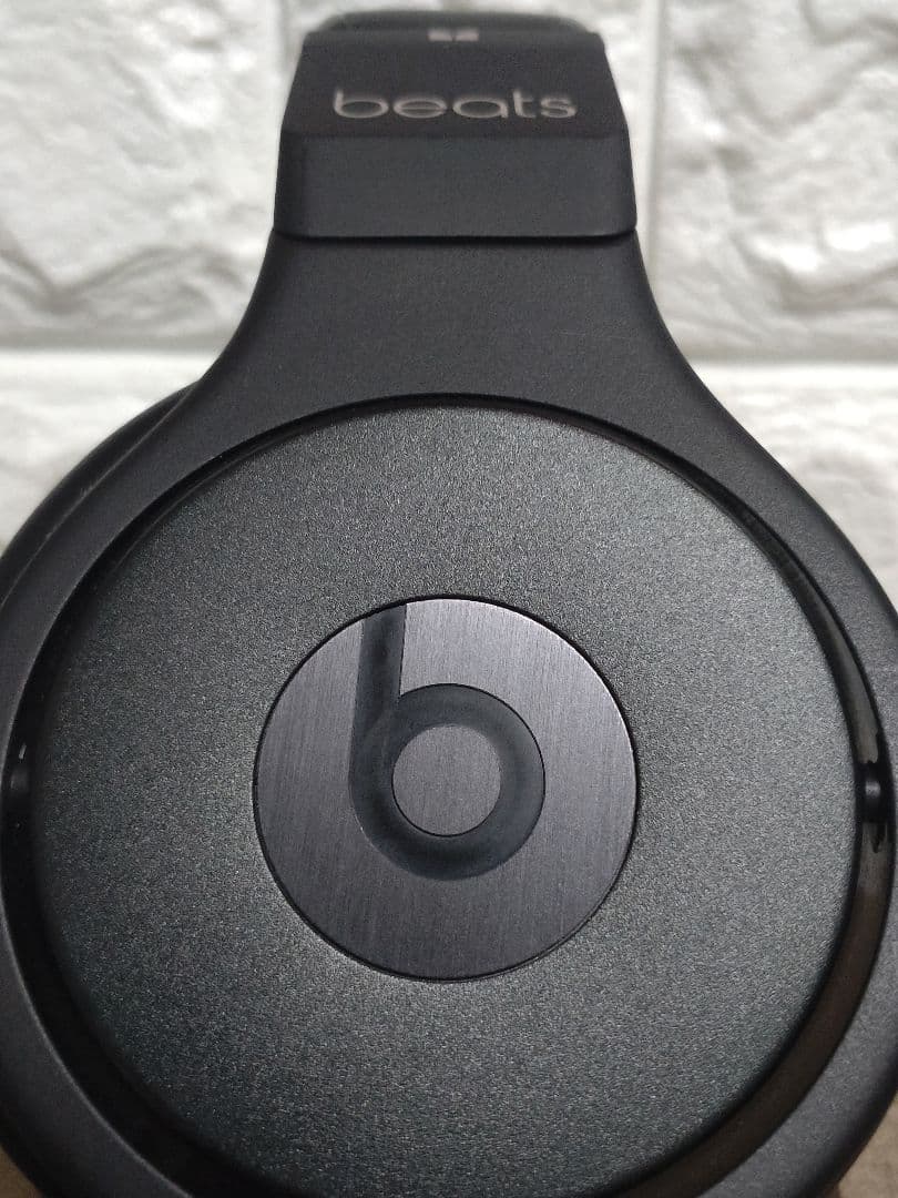 beats by dr.dre Pro オーバーイヤーヘッドフォン　限定品