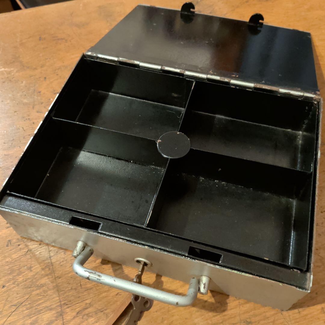 ヴィンテージ　フランスアンティーク　usedキャッシュボックス