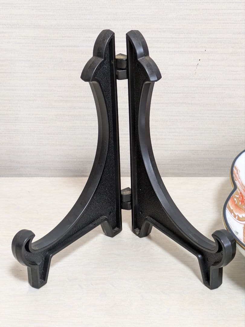 ketty　波佐見焼　林九郎作　梅型金彩鳳凰花模様　スタンド付　未使用美品