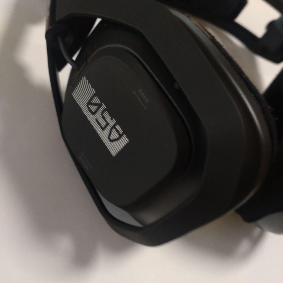 A50 ワイヤレスヘッドセット + ベースステーション