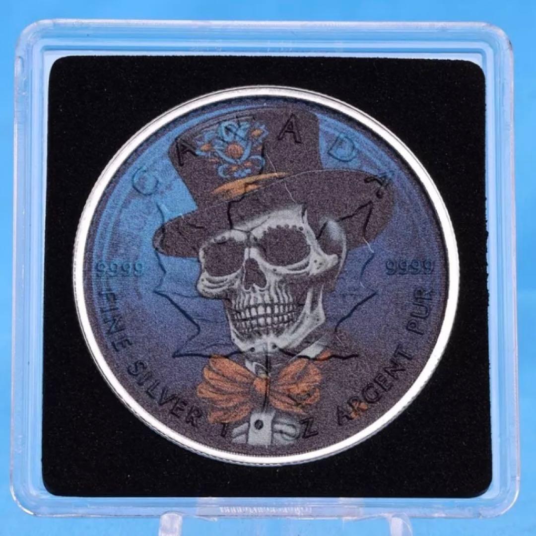 世界200枚 メイプルリーフ 銀貨 カラー アンティーク仕上げ 男性スケルトン