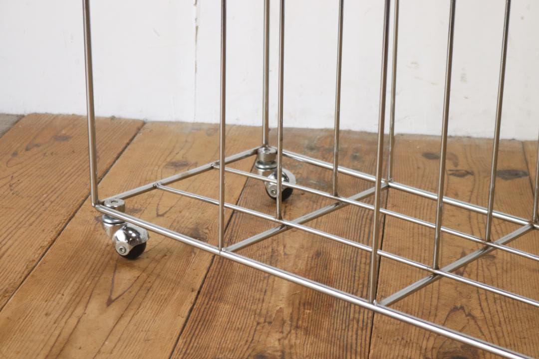 ヴィンテージ ワイヤーラック キャスターワゴン ネットシェルフ ポスター 収納