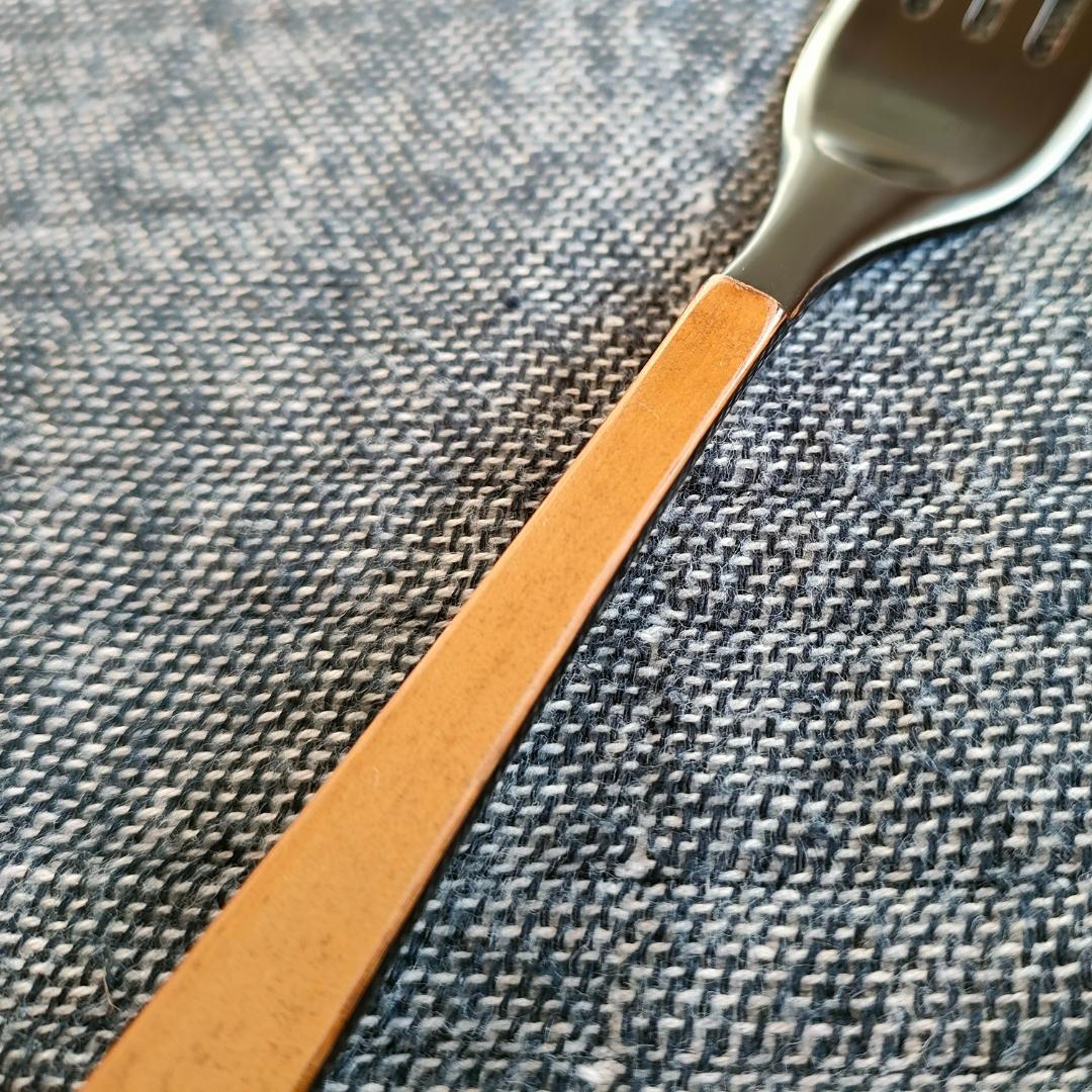 伏見眞樹さん作 漆のディナーフォーク