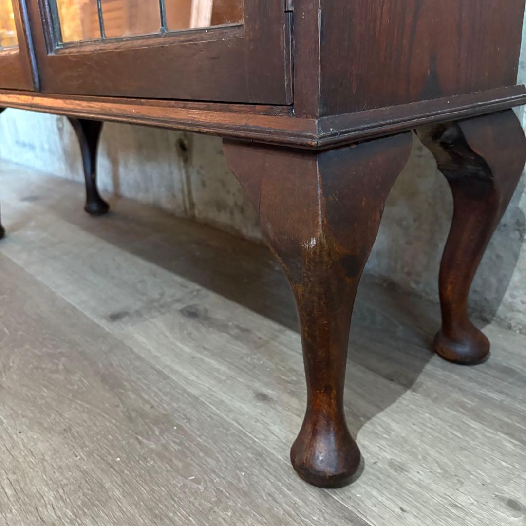 英国アンティーク　ヴィンテージ ブックシェルフ　猫脚キャビネット　クラシック