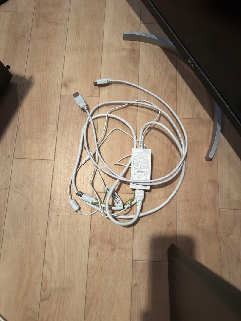 LG モニター 27UL500-W 27インチ 4k HDR