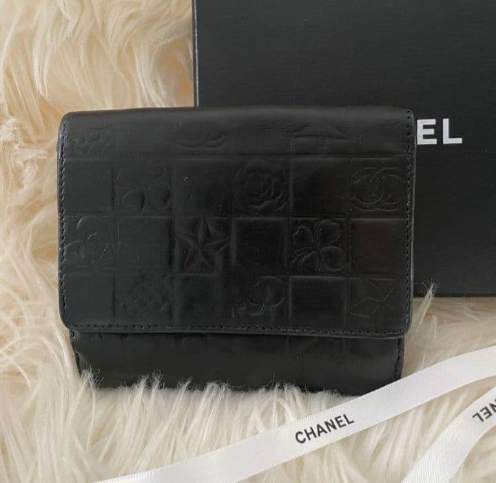 シャネル CHANEL 財布 二つ折り アイコンライン ココマーク ブラック