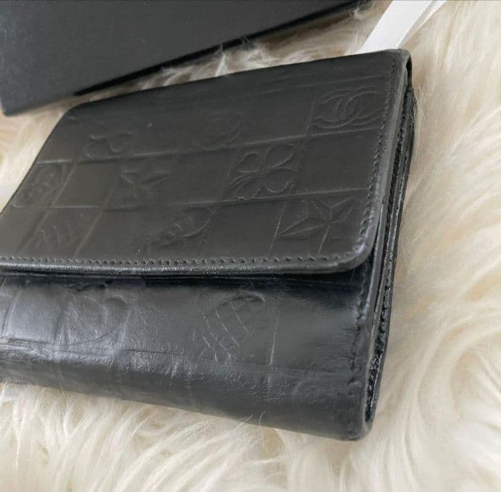 シャネル CHANEL 財布 二つ折り アイコンライン ココマーク ブラック