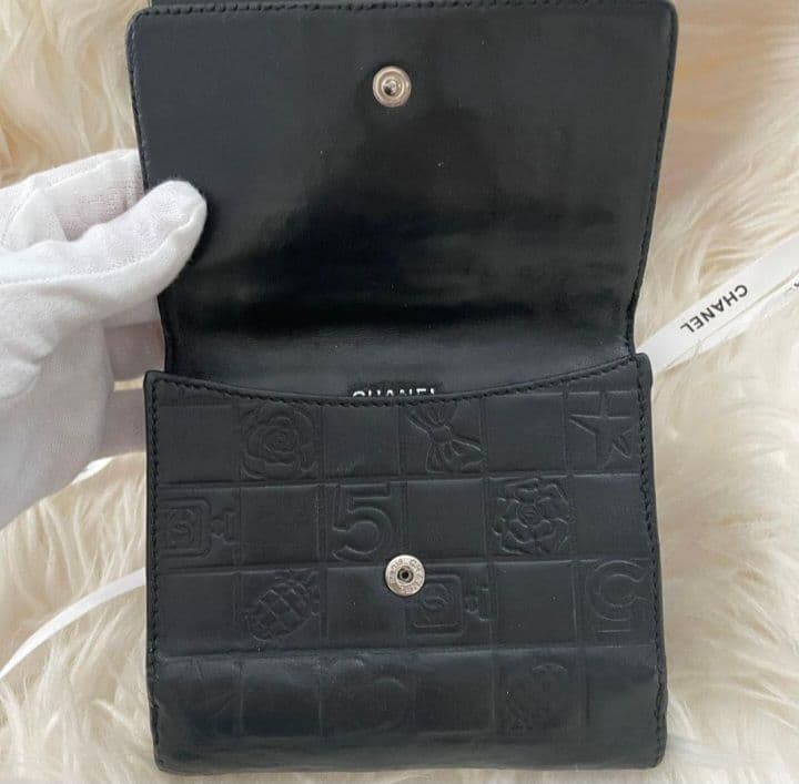 シャネル CHANEL 財布 二つ折り アイコンライン ココマーク ブラック